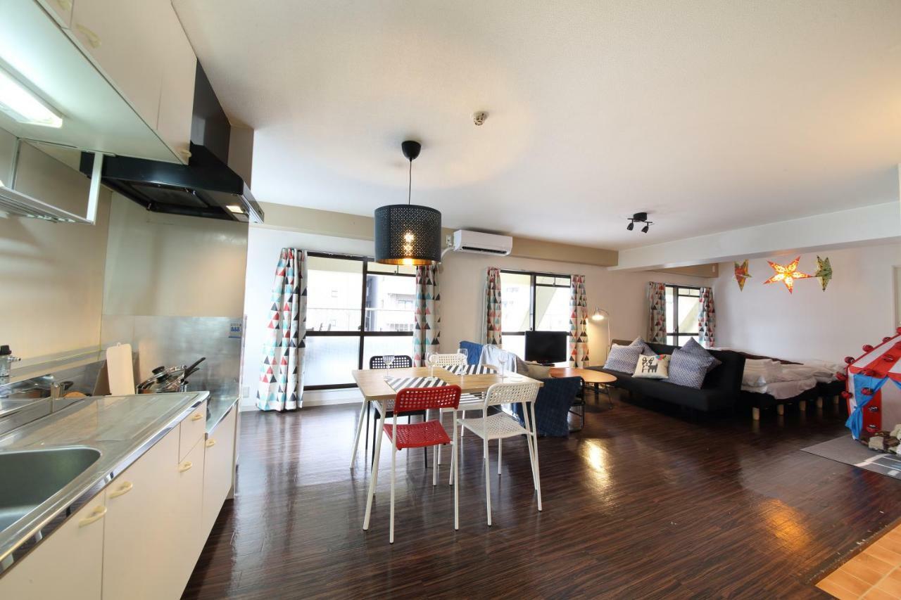 Apartamento de 50 m² en Shinsaibashi, con 1 habitación Osaka Exterior foto